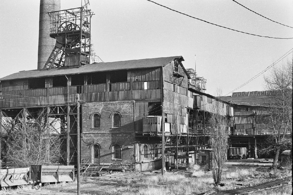 Widok na kop Śląsk lata 70te.jpg